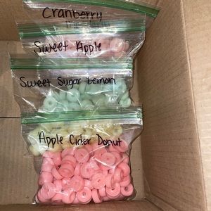 Wax melts! Small- 10 for $5 Large- 3 for $6 candles upon request $10